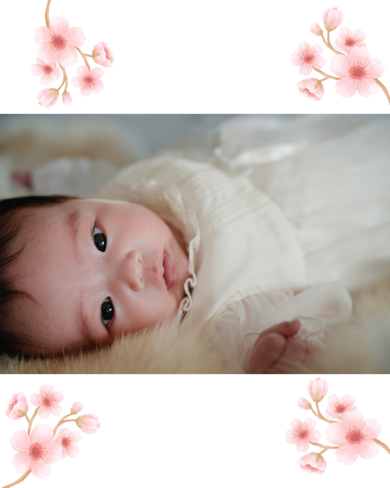 鎌倉古民家スタジオ縁樹庵では、お参りとは別日に撮影に来ていただくご家族もいらっしゃいます。畳の和室での家族写真、縁側で赤ちゃんを囲む時間、お庭の光の中での一枚。落ち着いた空気の中でご家族の記念写真を残せます。